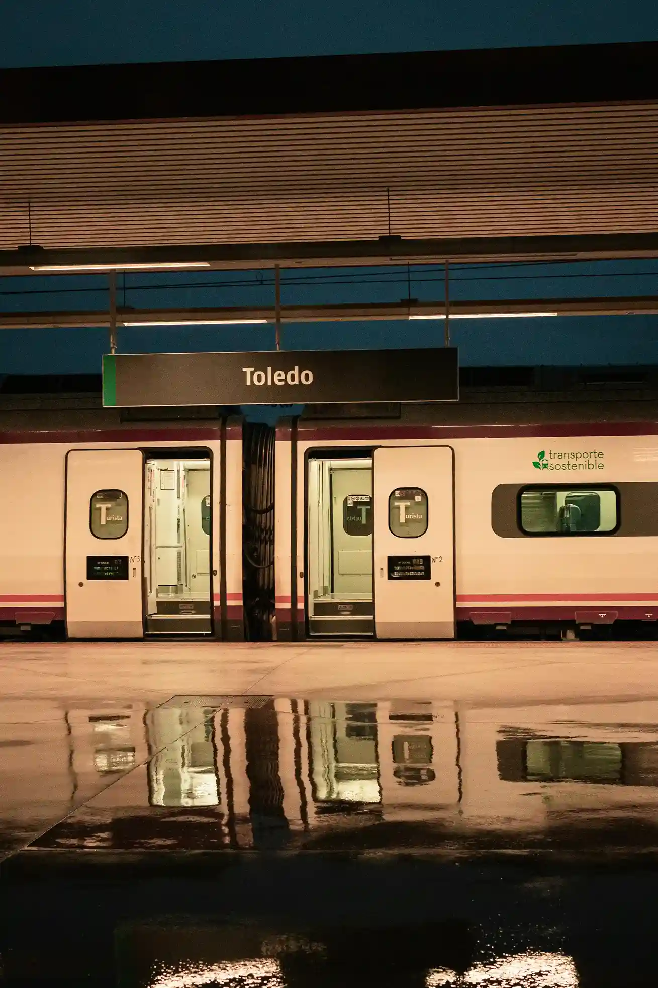 Como ir de Madrid a Toledo - Estación de Tren La Maleta Inquieta