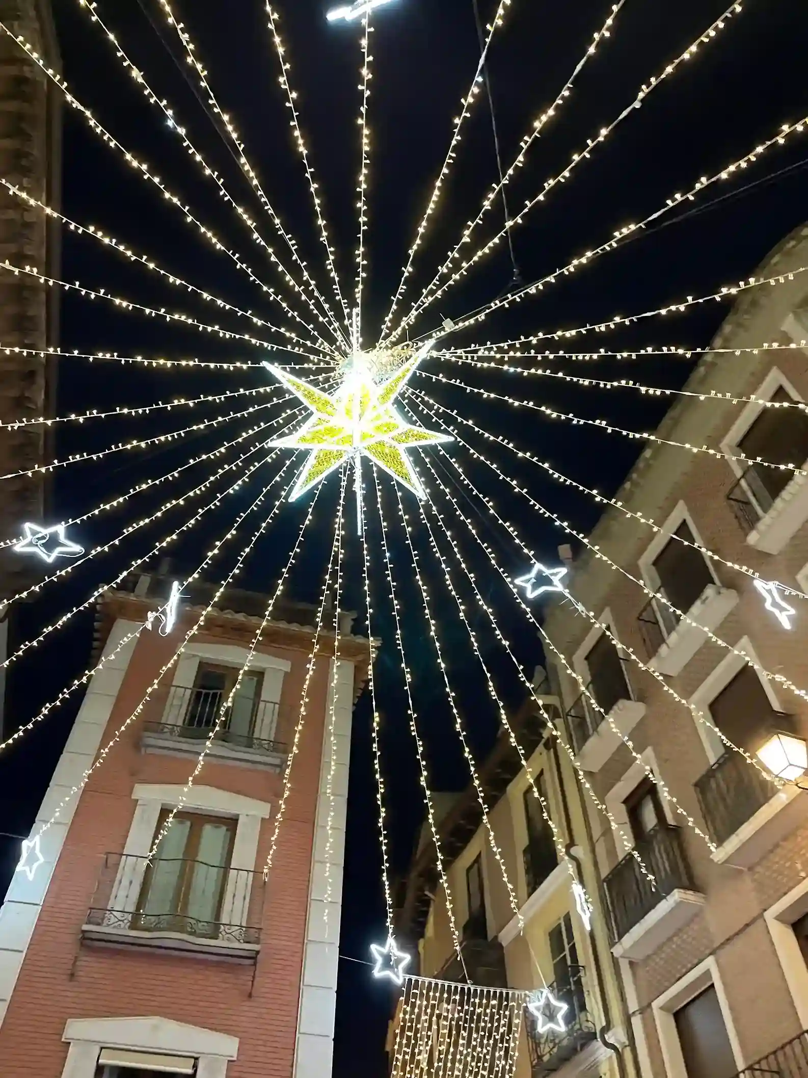 Navidad en Toledo - Plaza del Ayuntamiento Toledo La Maleta Inquieta