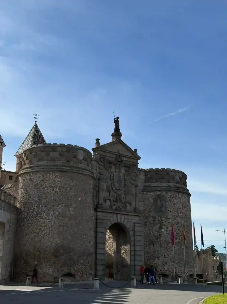 Puerta Nueva de Bisagra - La Maleta Inquieta