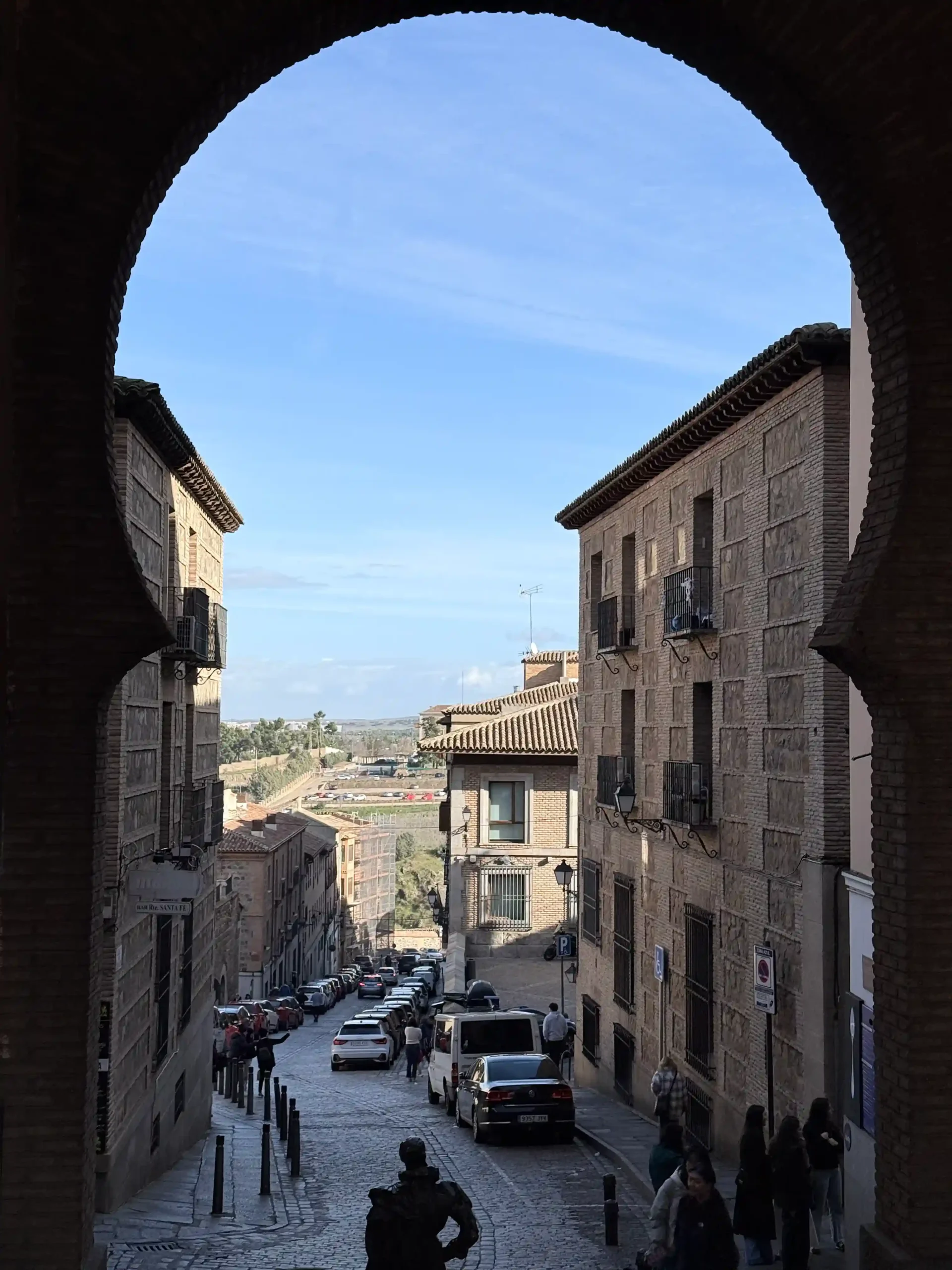 Arco de la Sangre Zocodover - La Maleta Inquieta