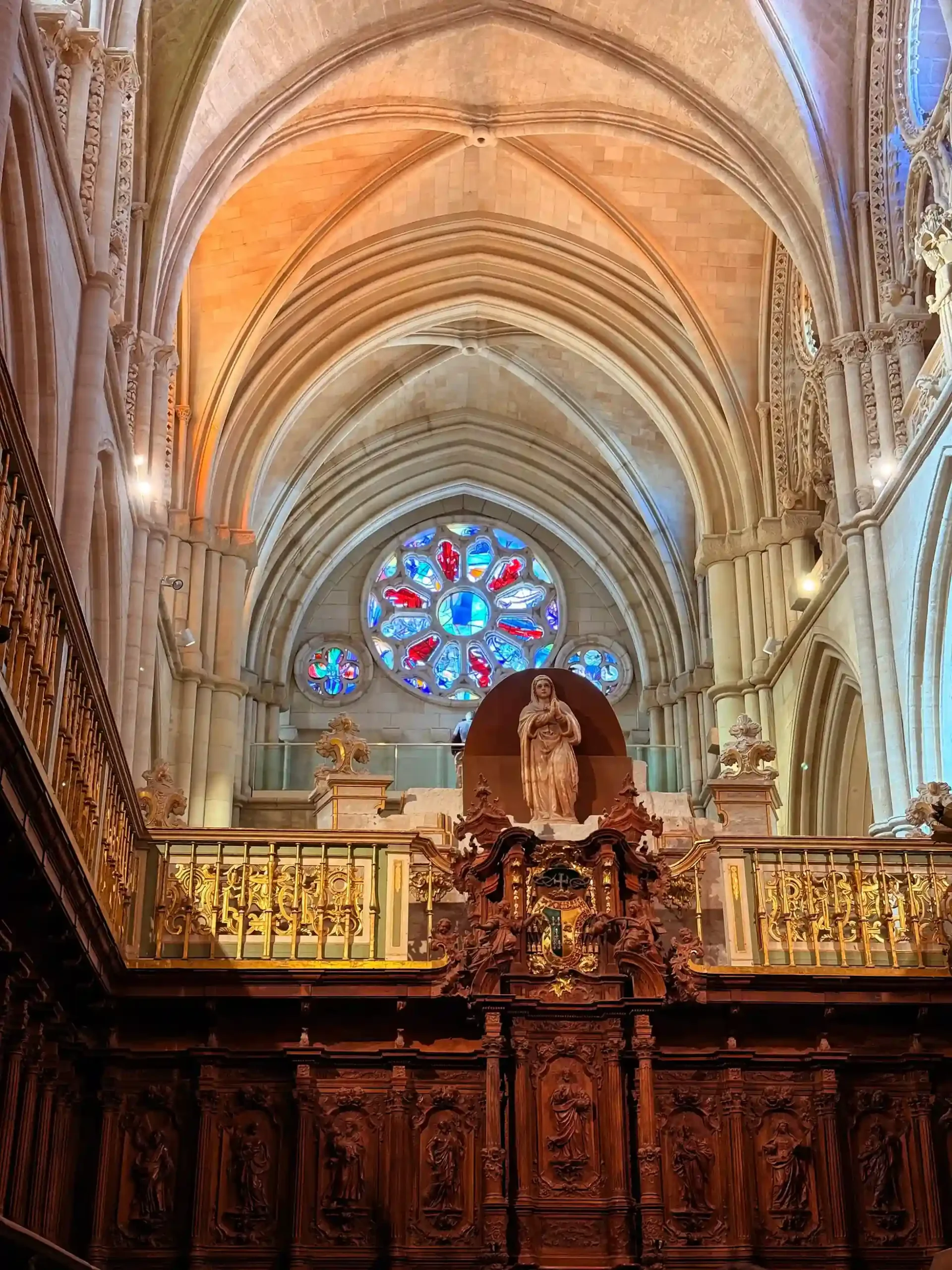 Coro Catedral de Cuenca - La Maleta Inquieta