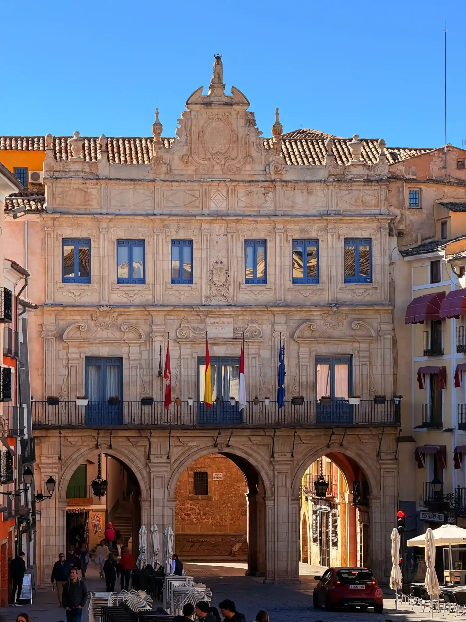 Arco de Sangre en Zocodover - La Maleta Inquieta
