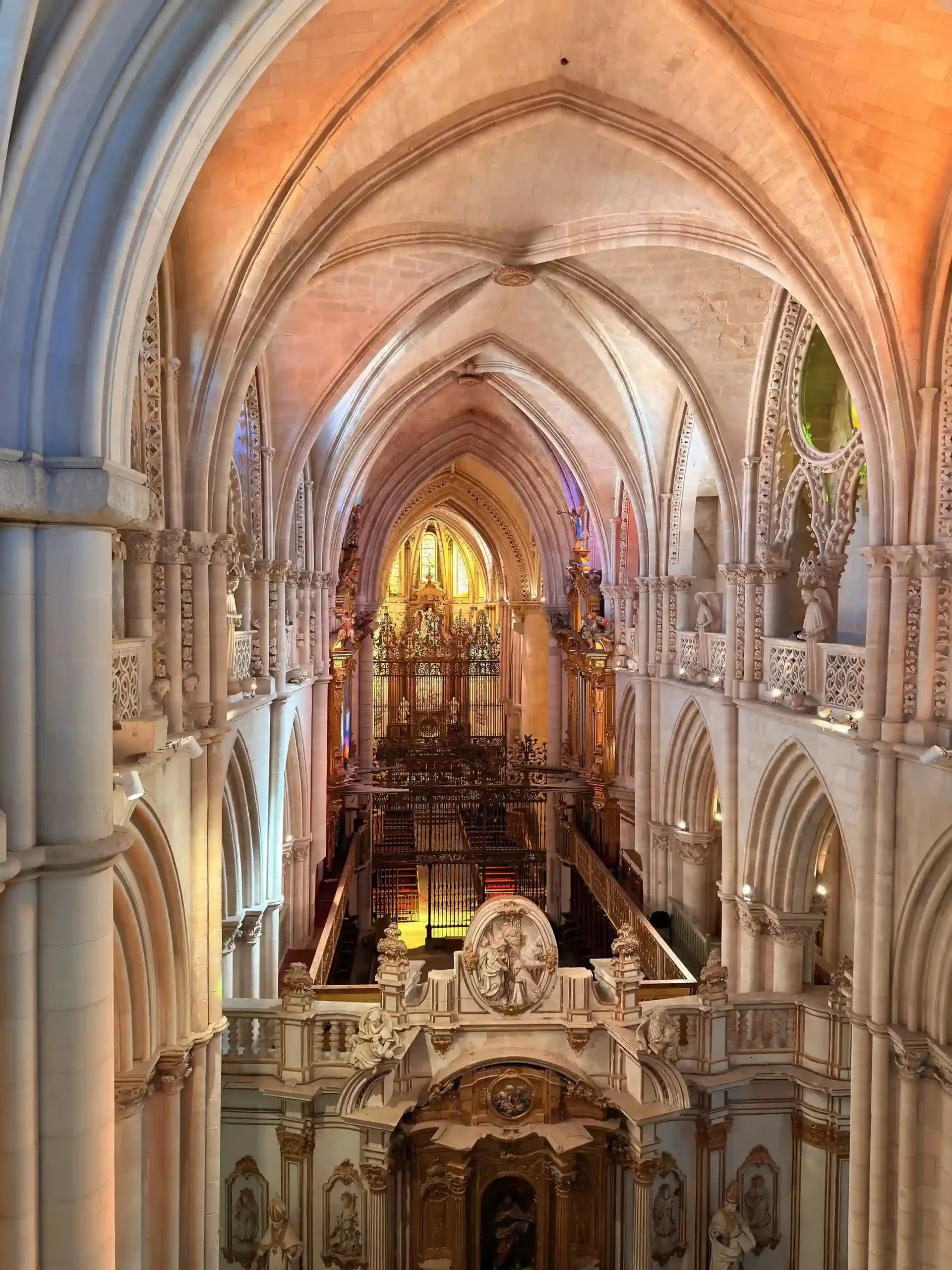 Triforio Catedral de Cuenca - La Maleta Inquieta