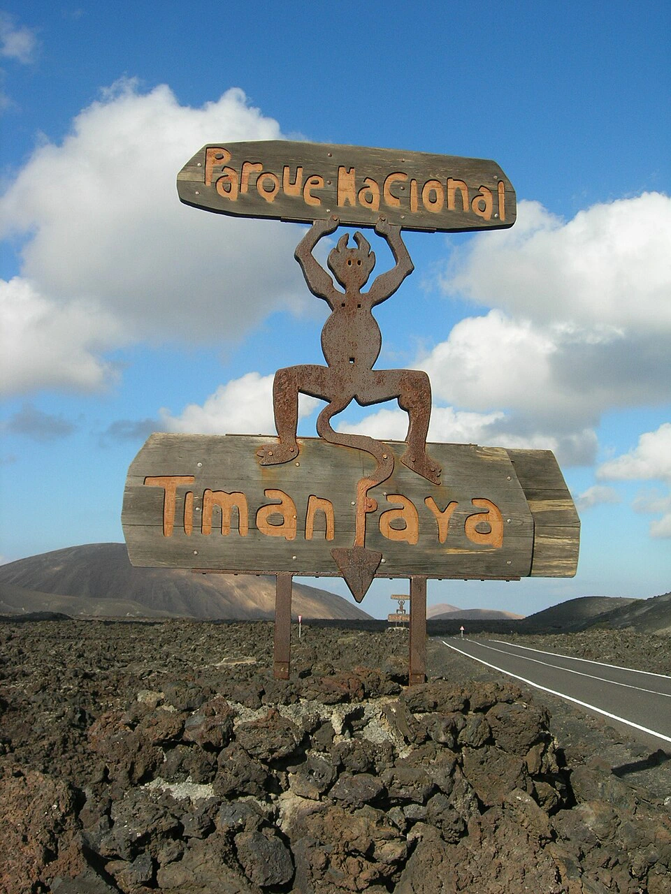 Qué ver en Lanzarote, Diablo de Timanfaya - La Maleta Inquieta